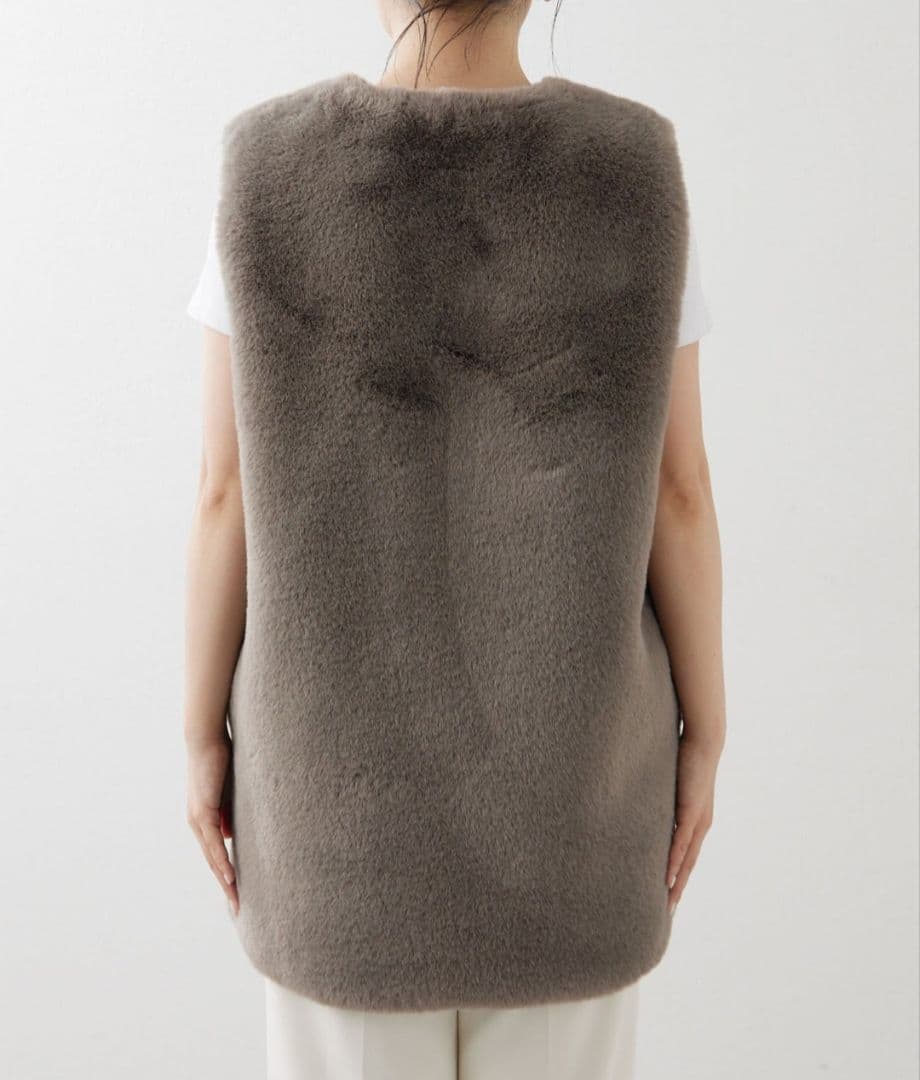 【THE PAUSE】ファーVネックジレ