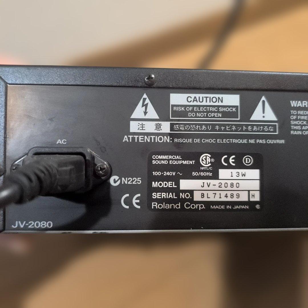 Roland JV−2080 64VOICEシンセサイザーモジュール良品！