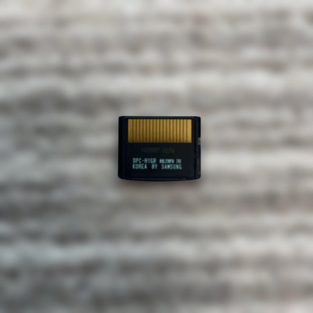 富士フィルム　Fujifilm FinePix F100fdデジカメラ　充電器付