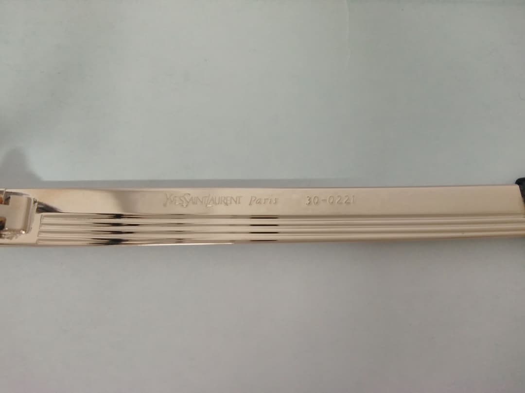 ビンテージ　サンローラン眼鏡フレーム（メタリックブラック）