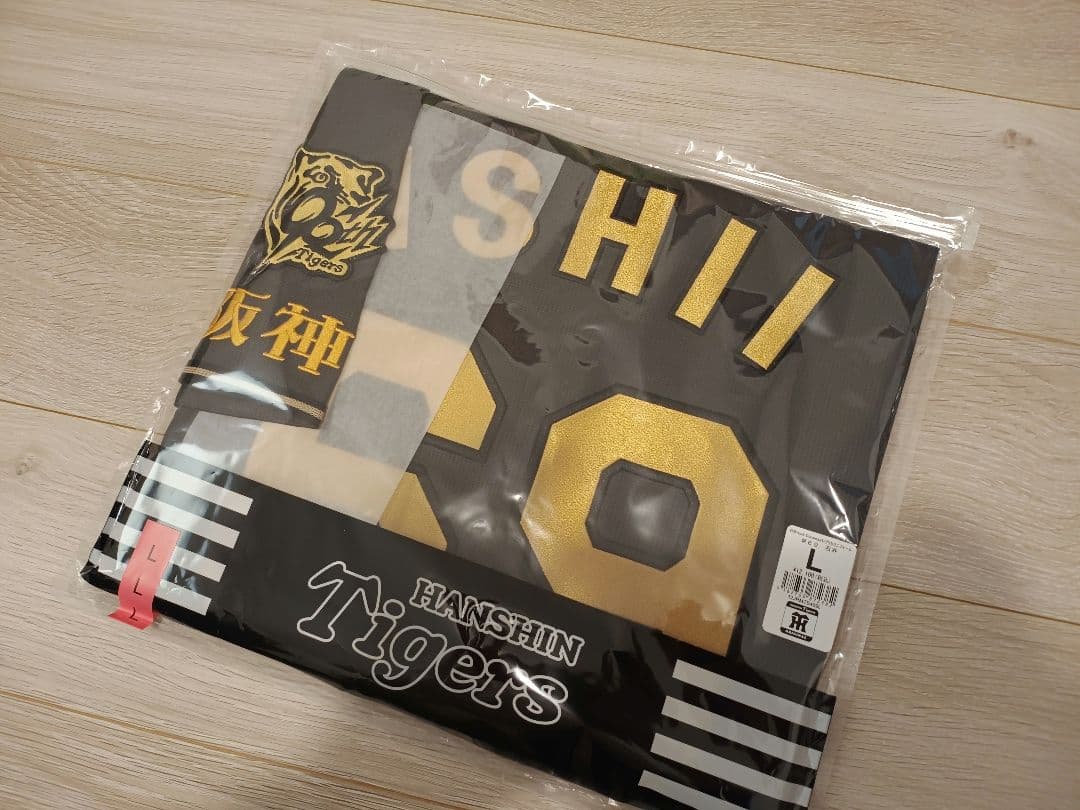 む*む様 【未使用】 阪神タイガース B-LUCK DYNAMITEユニフォーム