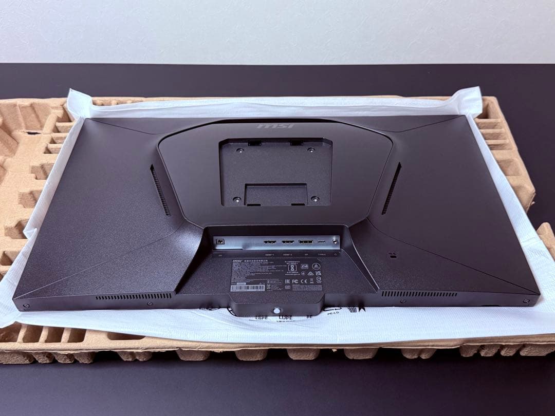 MSI MAG E16M 27インチ 4K MiniLED モニター