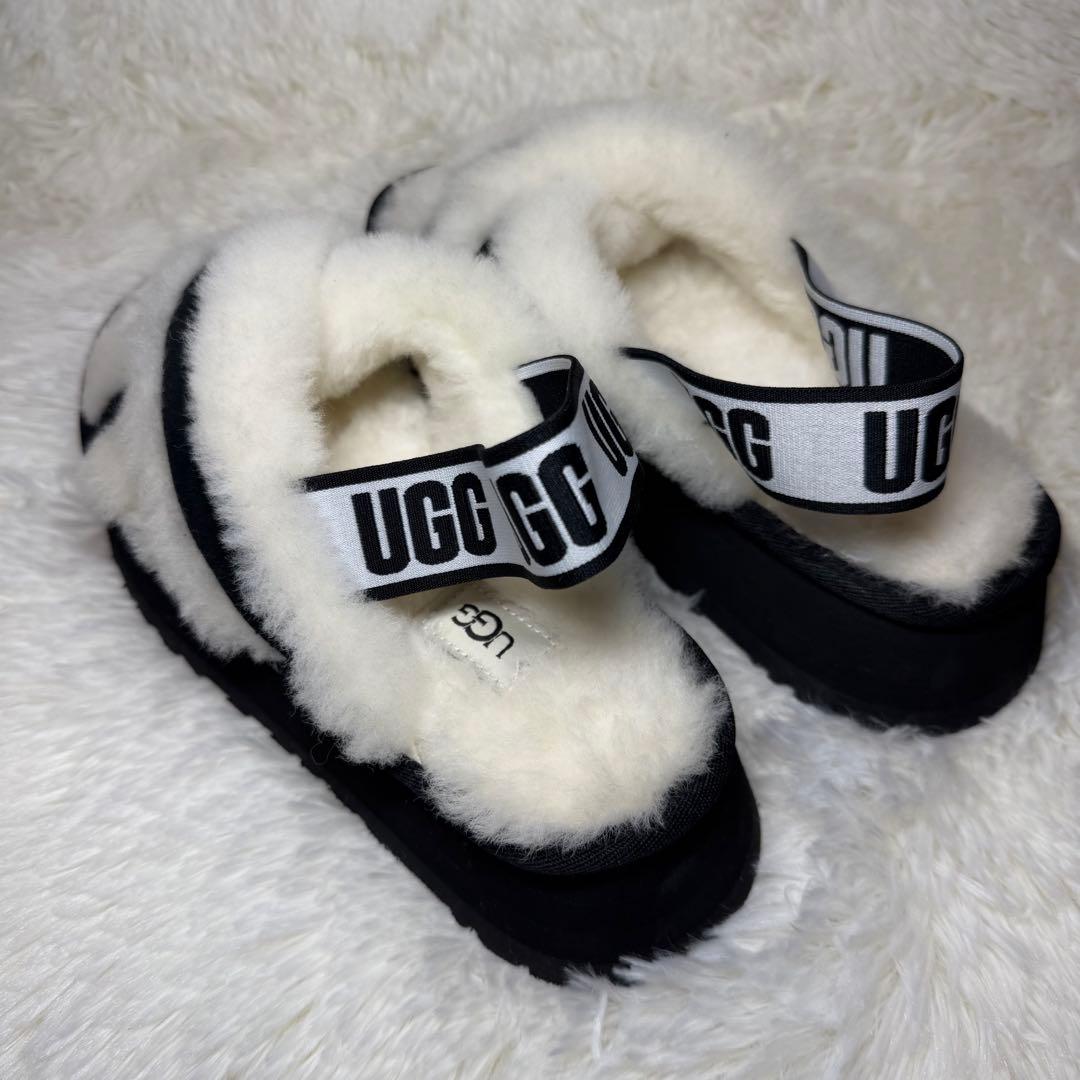 UGG DISCO CROSS スライドサンダル