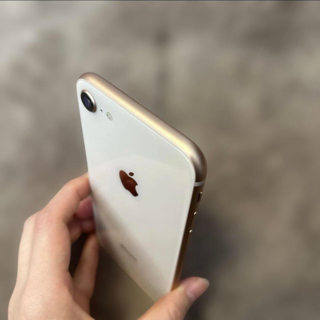 iPhone8 64GB 美品 ゴールド