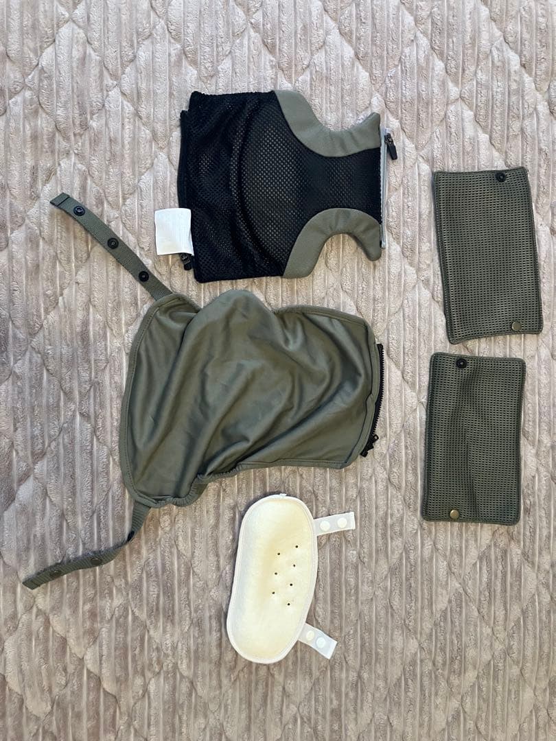 Aprica Laclis 抱っこ紐 状態良好 カーキ アップリカ ラクリス