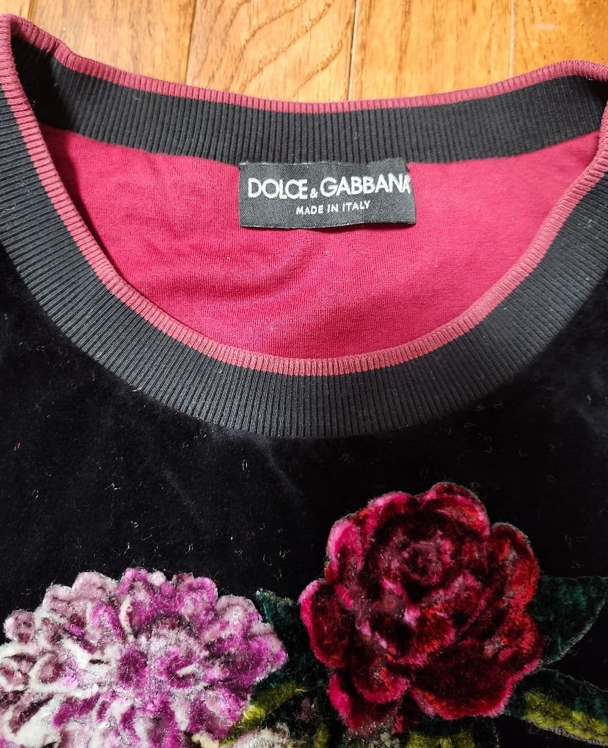 最終値下げ。DOLCE & GABBANA エンブロイダリ－スウェットトレーナー