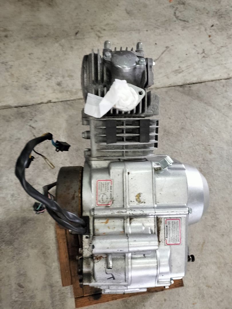 スーパーカブ50カスタム　110ccエンジン訳あり　全波整流化ハーネス付