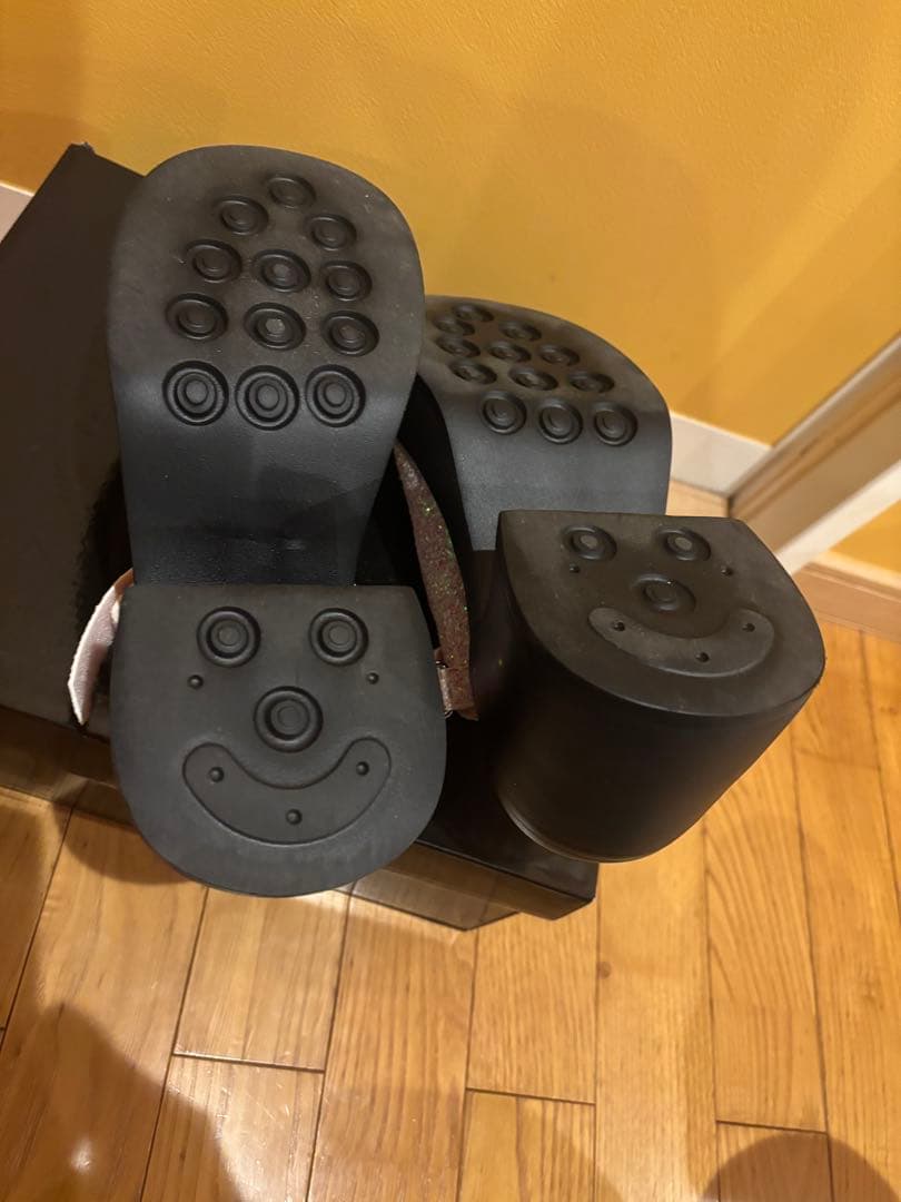 ピンクグリッター プラットフォームサンダル