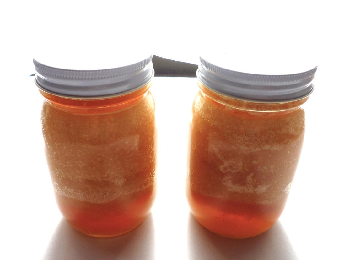 安心の日本みつばち 芳醇 糖度81％ 非加熱 クリーミーはちみつ1,100g