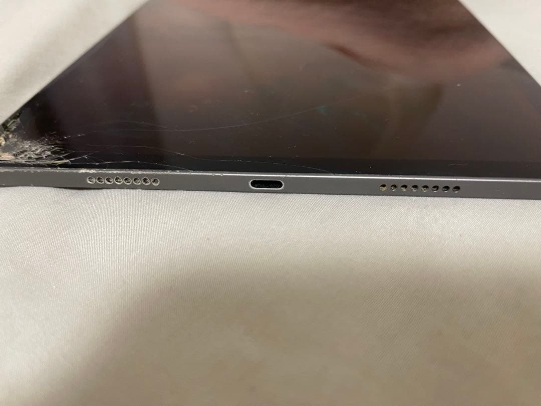 iPad Pro 11インチ (第3世代) スペースグレー【ジャンク品】