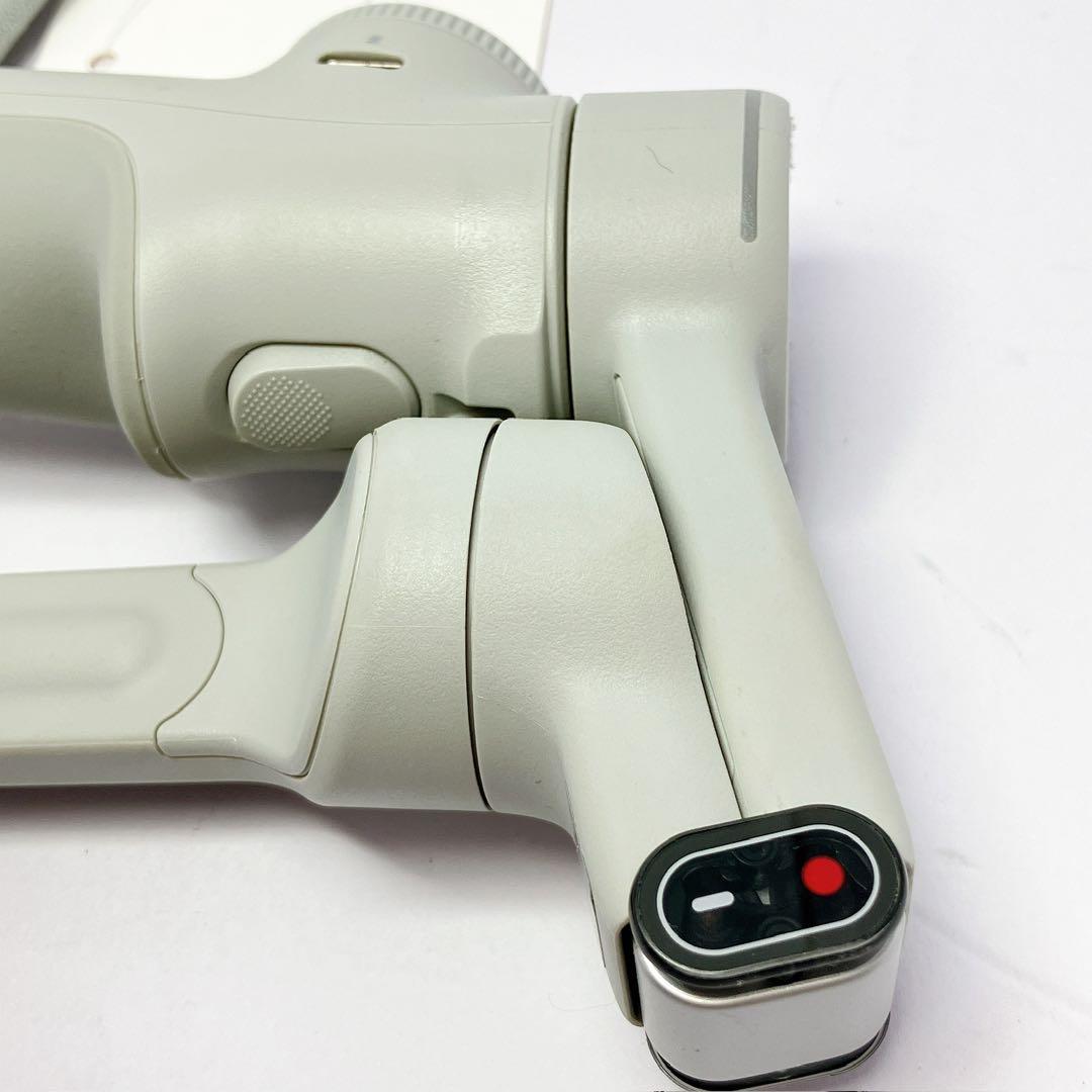 2638◯ Insta360 Flow スマートフォン用スタビライザー