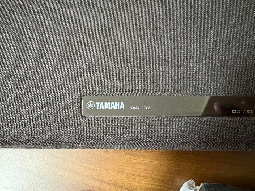 YAMAHA YAS-107 サウンドバー　HDMIケーブル　光ケーブル付き
