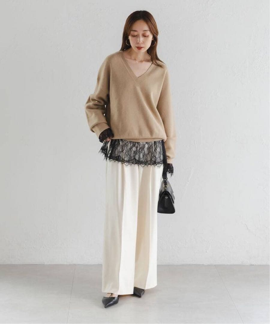 NOBLE サラサシアーレースブラウス　黒　新品同様！