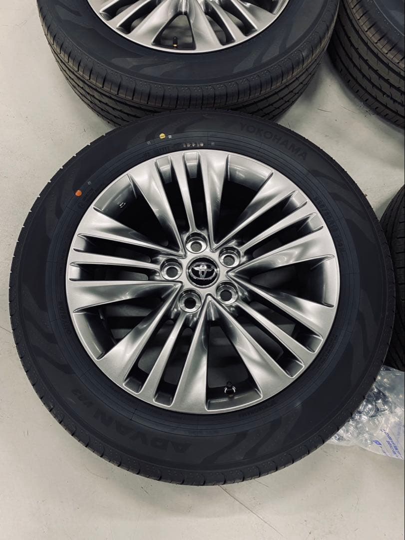 エベレスター 18インチ ホイールセット ADVAN