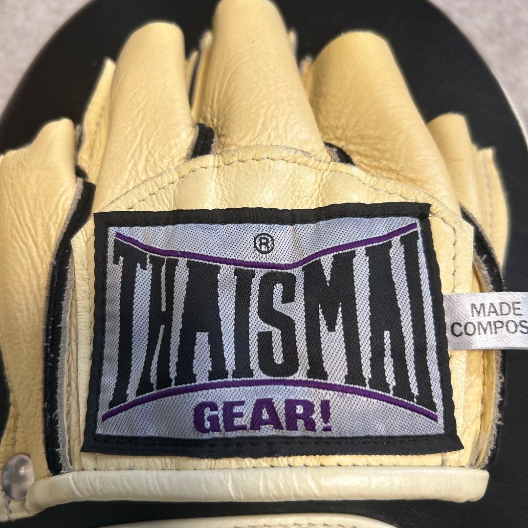 THAISMA キックミット　白　調整ベルト付