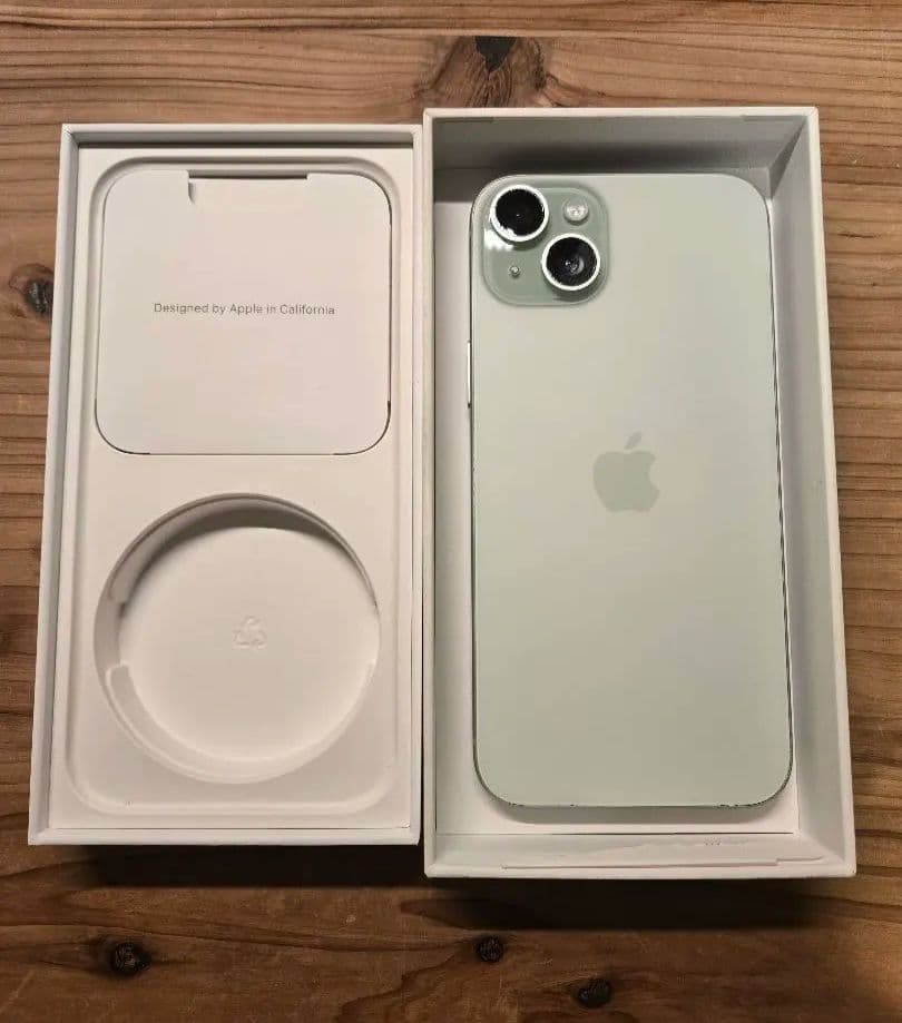 【箱付き美品】Apple iPhone 15plus SIMフリー グリーン