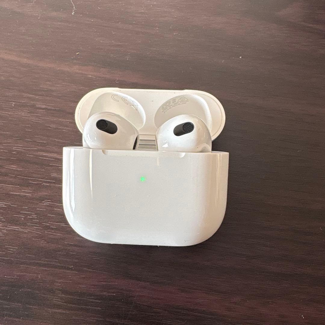 [正規品] AirPods第三世代　エアポッツ3 ワイヤレス