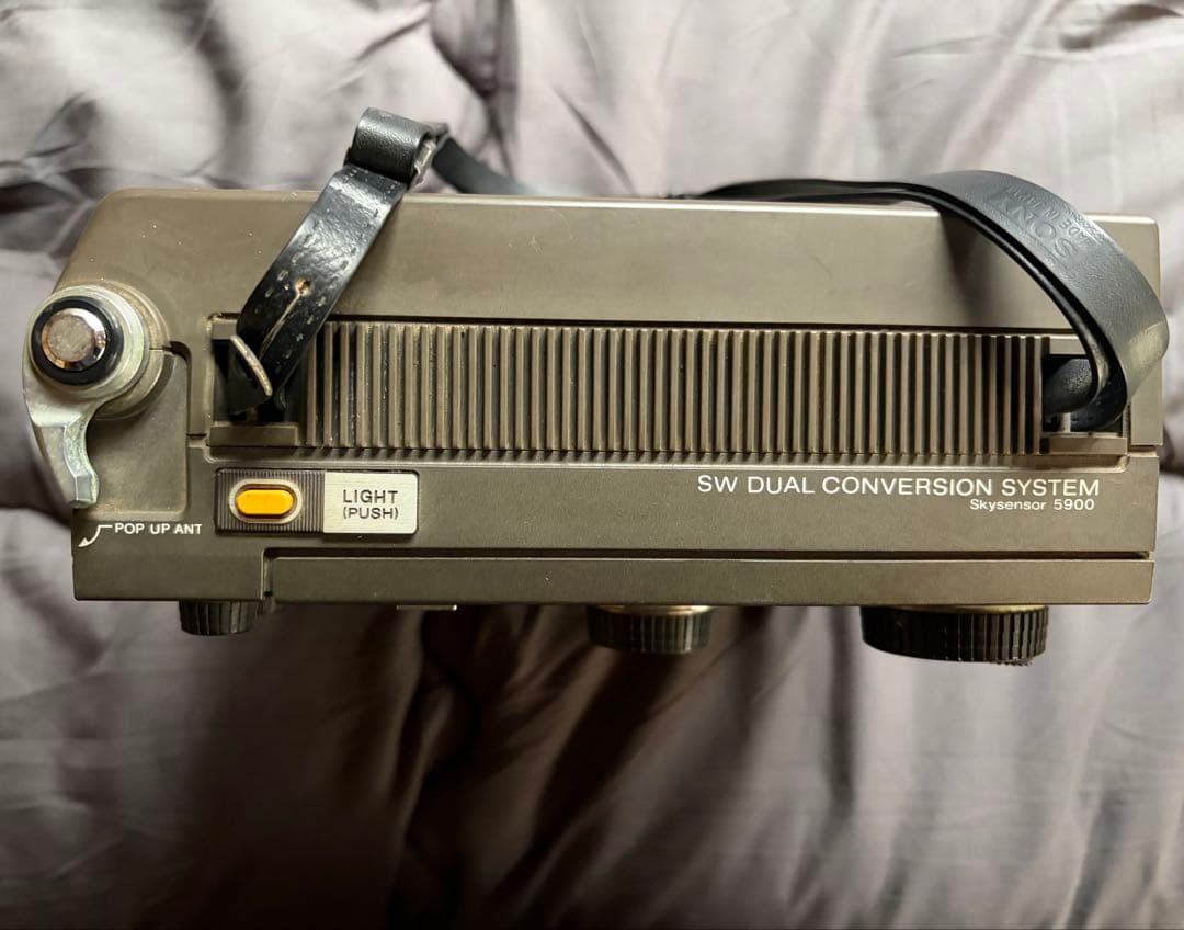 昭和レトロ　約50年前のラジオ　SONY ICF-5900