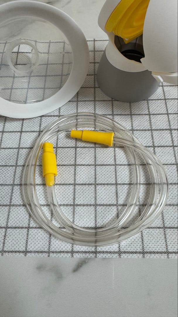 【現行品ほぼ未使用】Medelaメデラ ソロ電動搾乳機