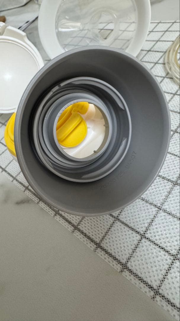 【現行品ほぼ未使用】Medelaメデラ ソロ電動搾乳機