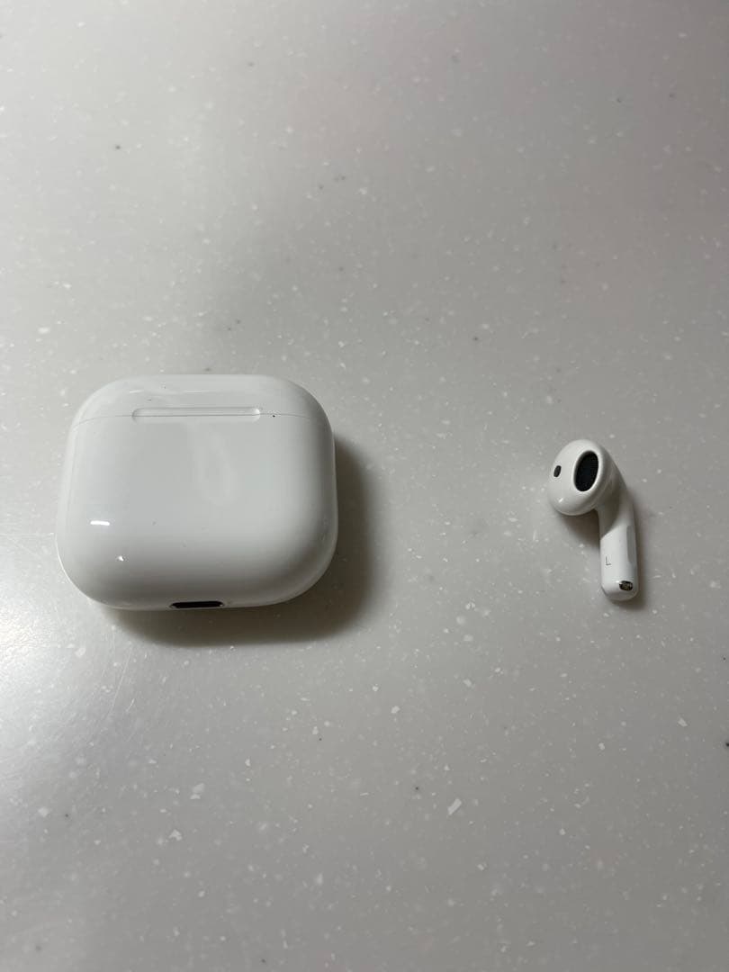 AirPods4 片耳 ケース付