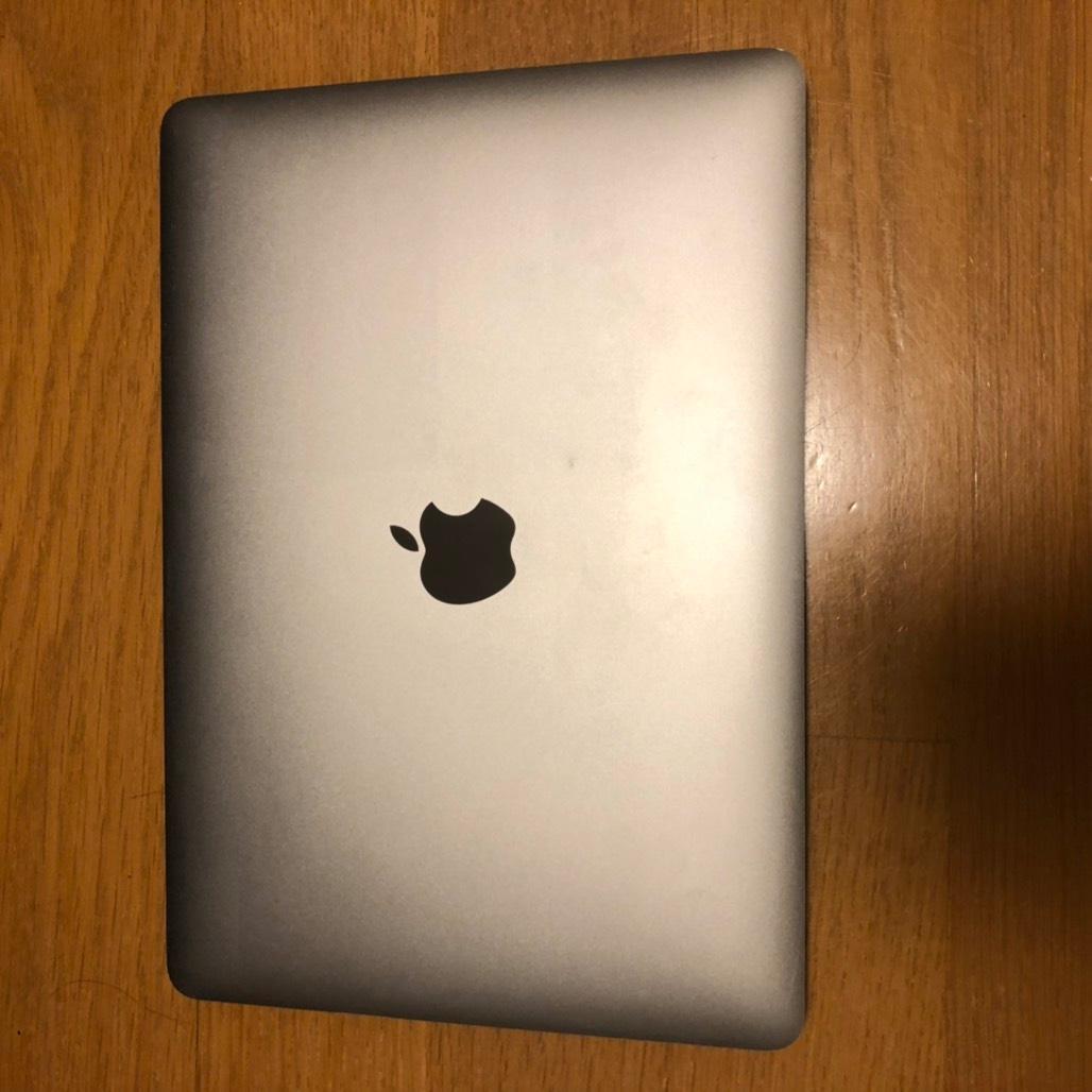 【早期購入優先】Macbook 2016モデル(256GB)