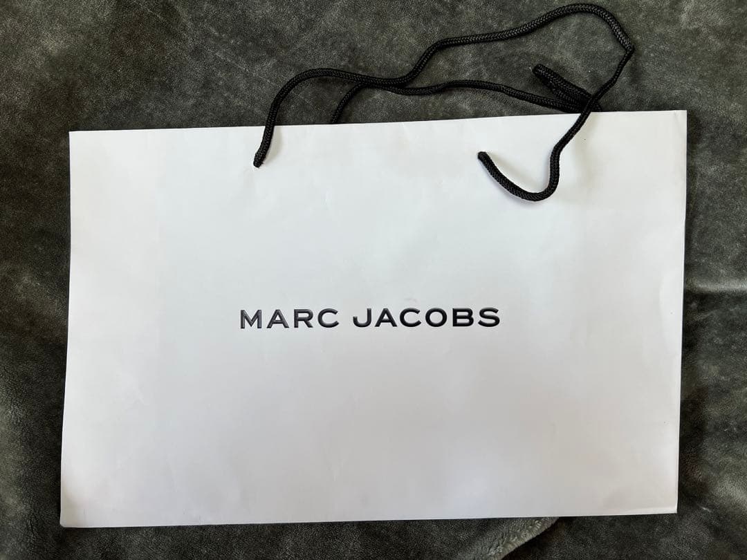 MARC JACOBS トートバッグ 黒/白/茶 値下げ