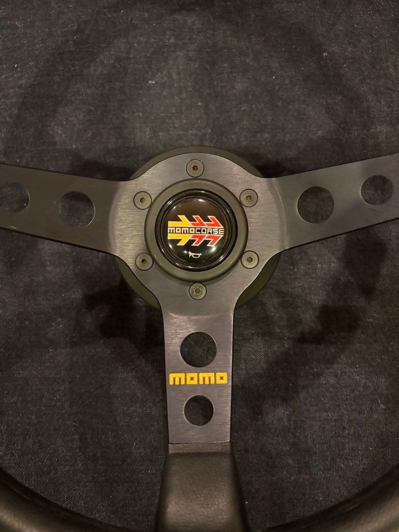 【希少品】momo ステアリング 本体