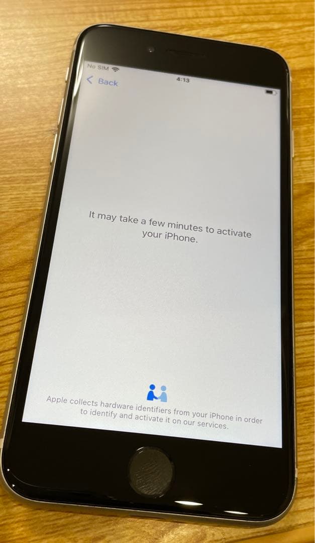 iPhone SE第2世代 64GB 本体のみ
