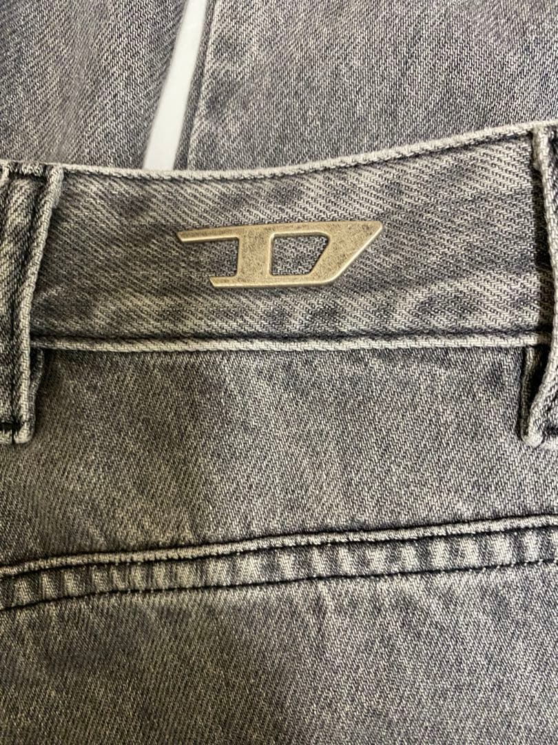 Diesel 2055SS DーSIREーCARGO カーゴジーンズ　ワイド