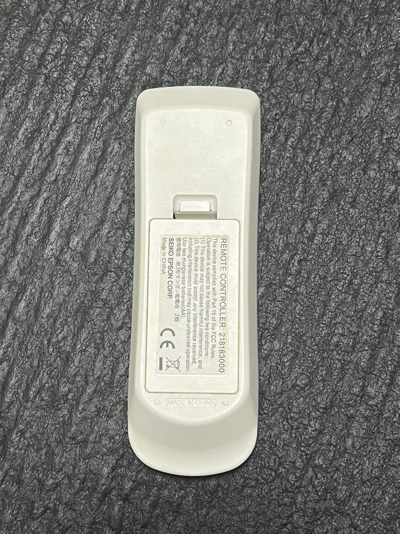 【ジャンク品】EPSON EH-TW5650 ホームプロジェクター