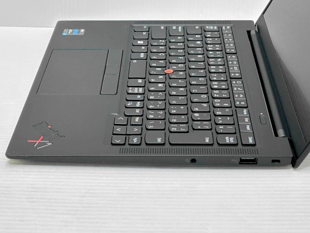第11世代Core i5 ThinkPad X1 Carbon Gen9 16G