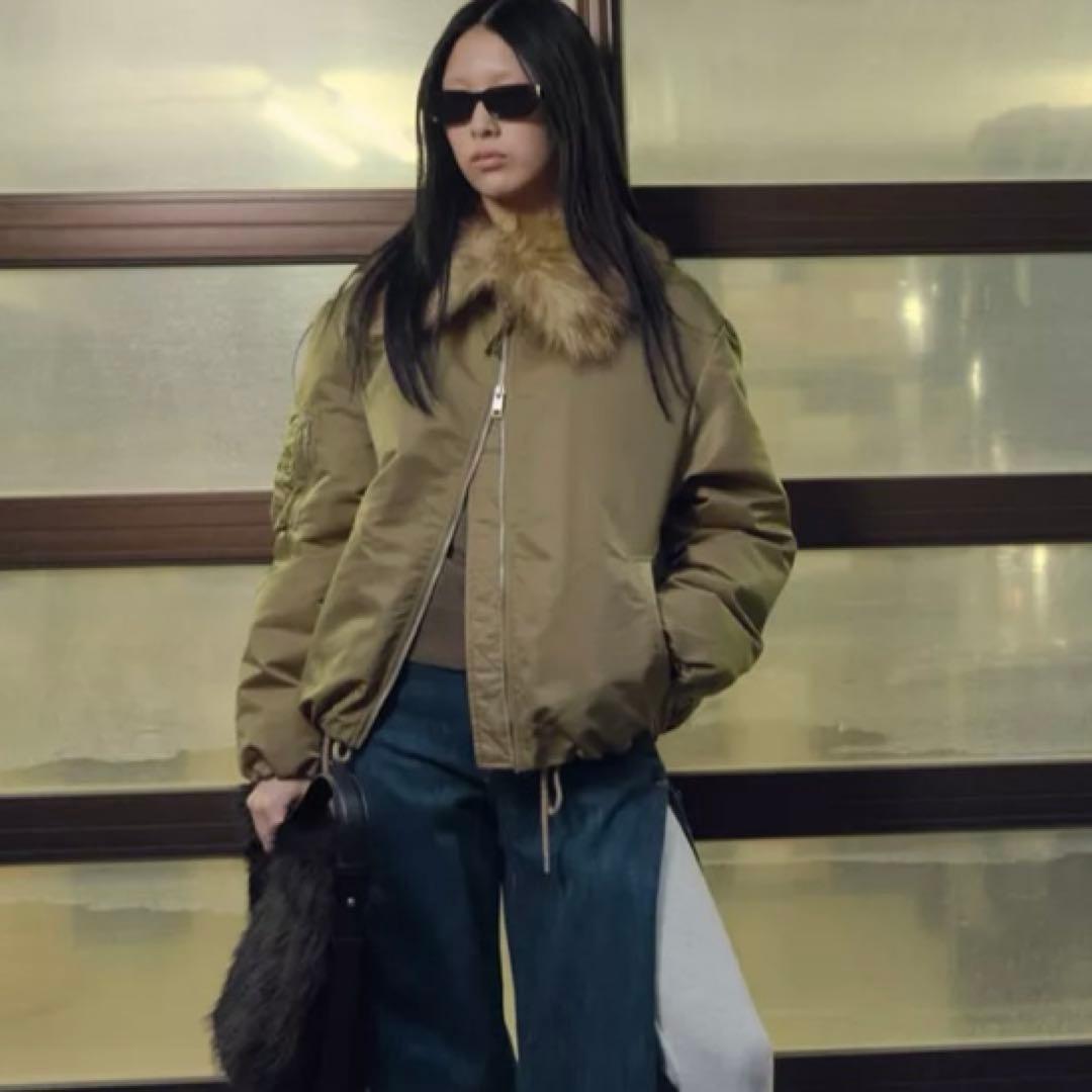 ZARA フェイクファー襟 ボンバージャケット ZW Sサイズ　新品