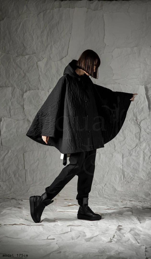 年末までSALE！大人気！！【antipua】ポンチョ