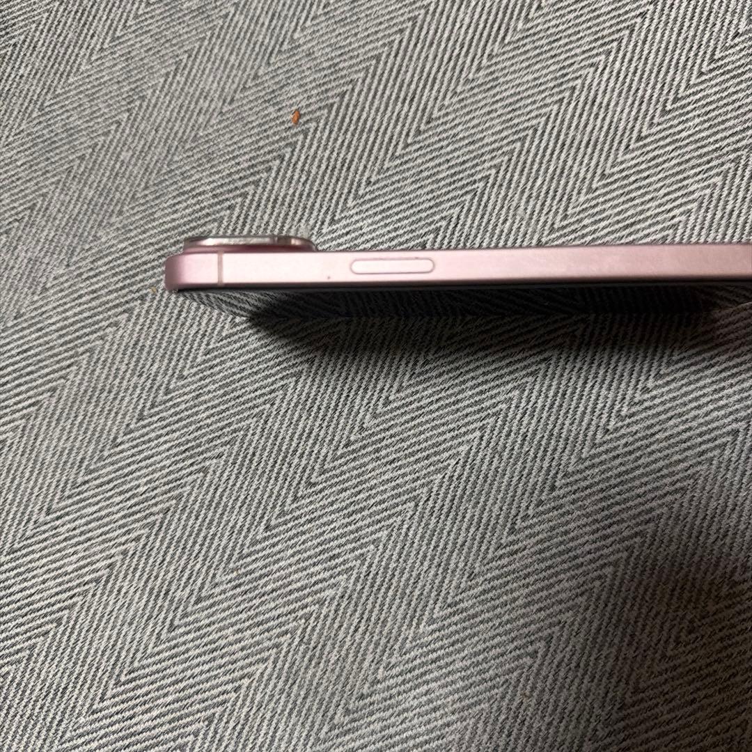 iPhone15ピンク 128GB