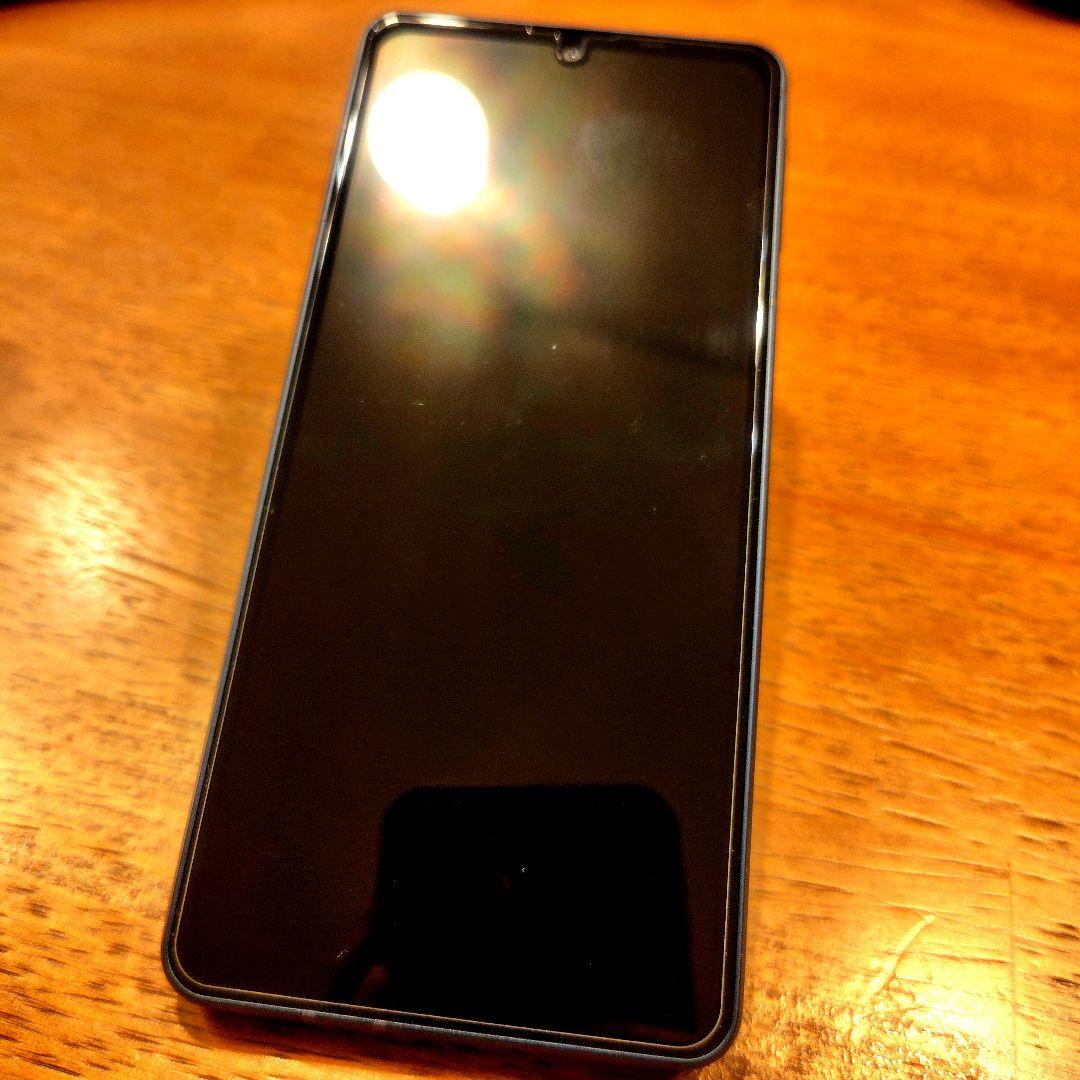 AQUOS sense8 本体　コバルトブラック