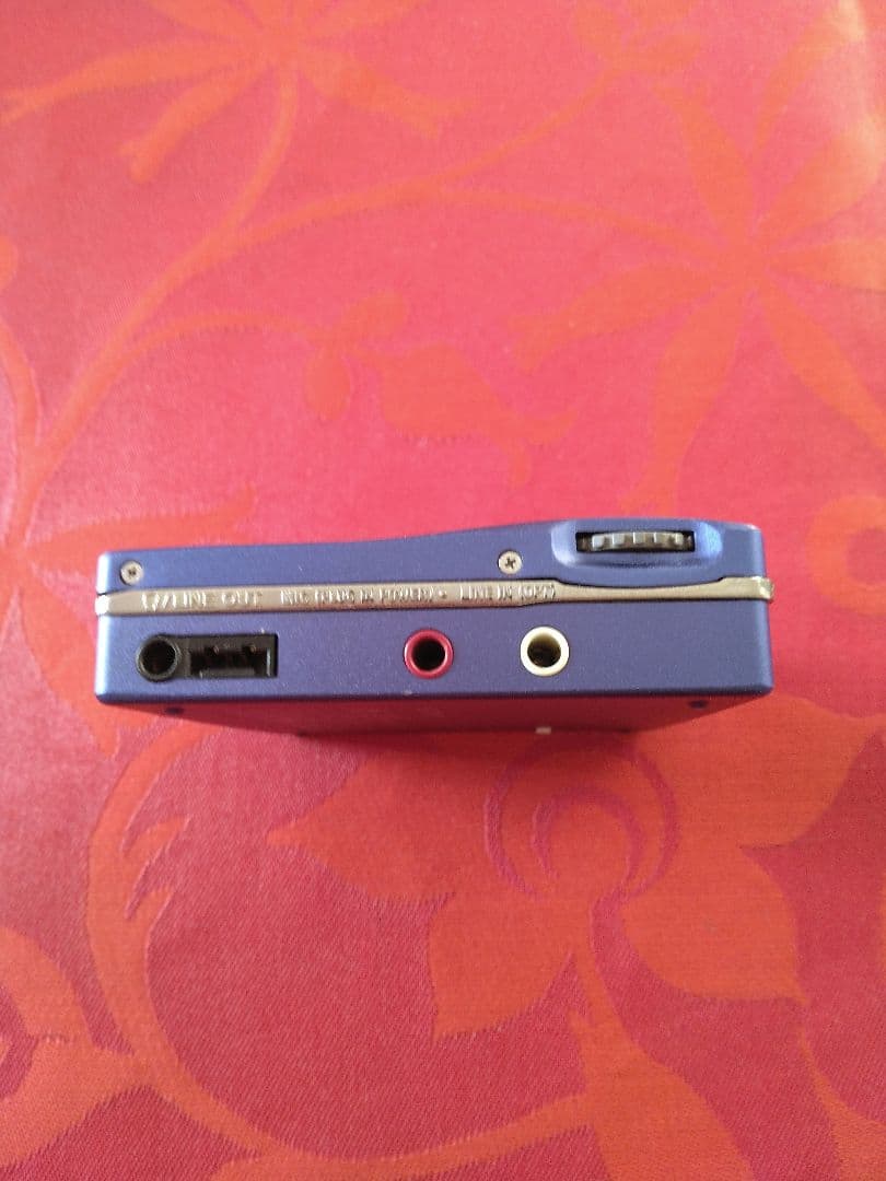 ◇◆ソニー SONY MDウォークマンMZ-R909 録音・再生 動作品◇◆