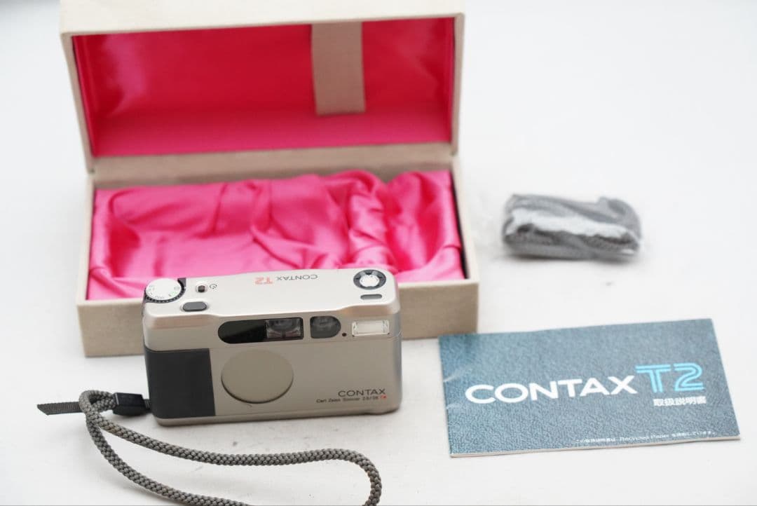 ☆大人気カメラ☆ コンタックス T2 ゾナー 38㎜ F=1:2.8 クローム