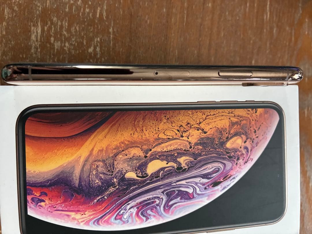 【美品】Apple iPhone xs 256GB