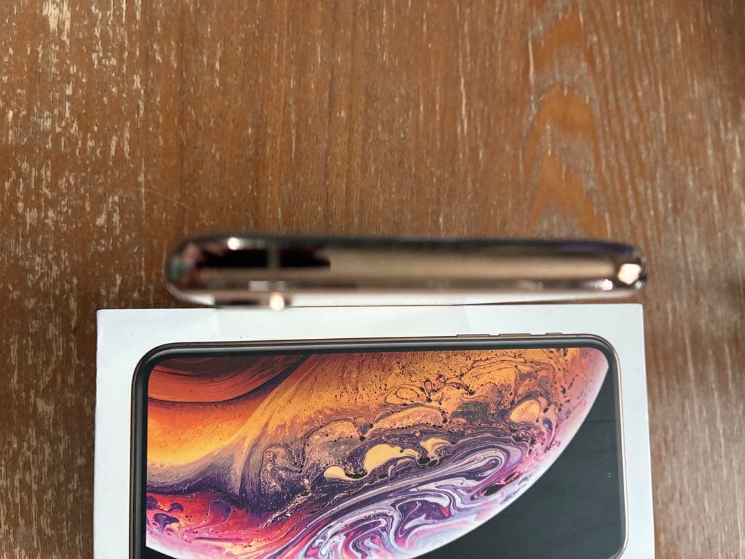 【美品】Apple iPhone xs 256GB