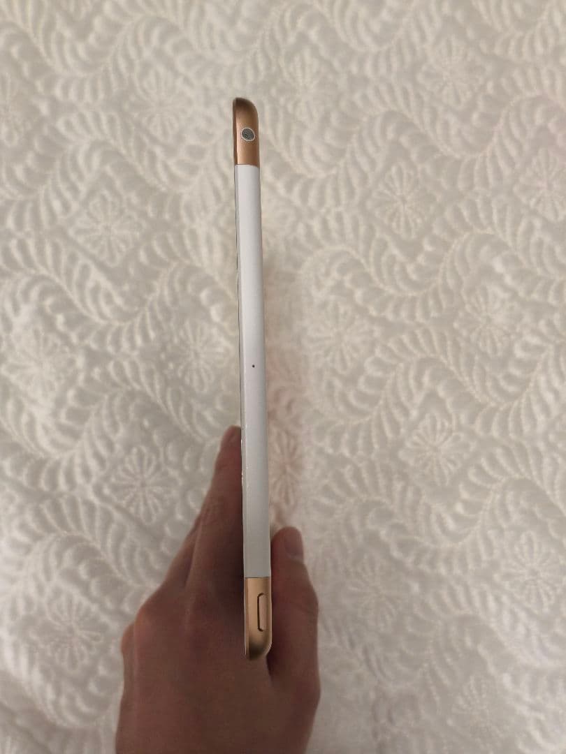 Apple iPad第6世代 32GB セルラーモデル ApplePencil付