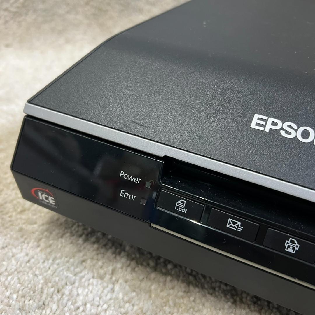 【動作未確認】EPSON GT-X820 高画質スキャナー 本体のみ 部品取り