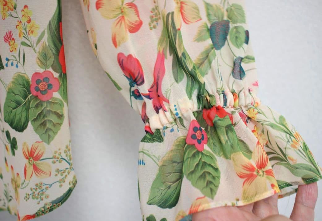 グレースコンチネンタル　ボタニカルボウタイブラウス　36