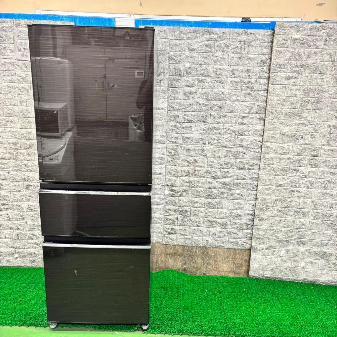 572 冷蔵庫　大型　木目調　右開き　自動製氷機付　300L～400L　美品