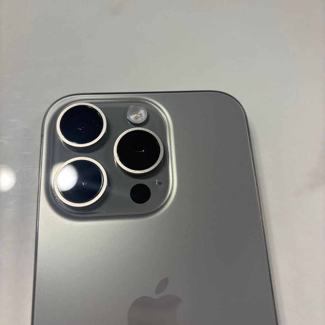 iPhone15Pro 128GB ナチュラルチタニウム 注意あり