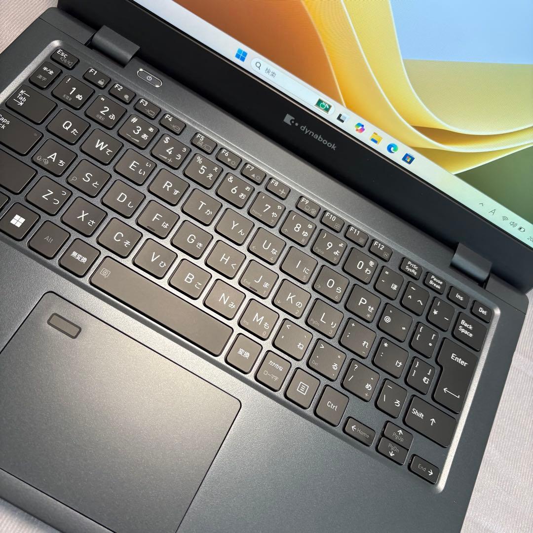 超美品DYNABOOK G83KW i5第12世代 高級超軽型ノートPC
