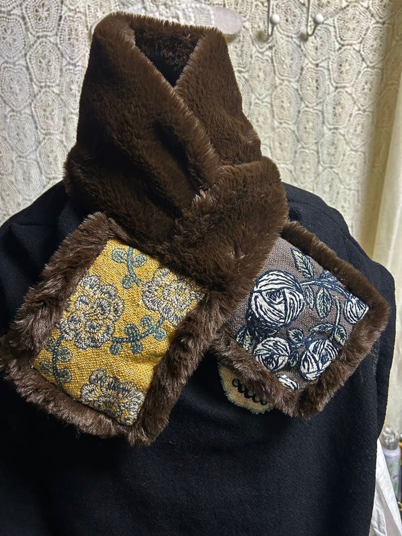 レイちゃん51220ＢミナペルホネンハンドメイドブガッティML＆マフラー