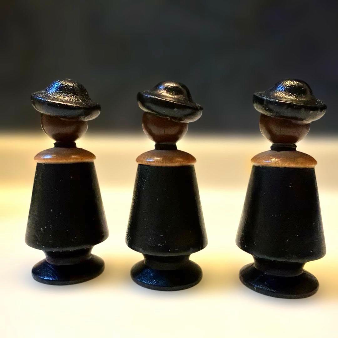 未使用　ドイツエルツ山地　木工民芸品ヴィンテージ　5名聖歌隊　削り木2本