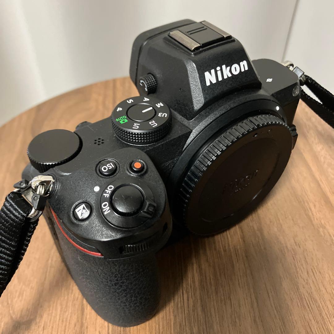 カ*ニ様 【美品】Nikon Z5、MB-N10、EN-EL15c ×2 ミラー