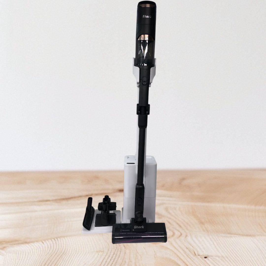 Shark 掃除機　CLEAN SENSE IQ IW3145JBK送料無料